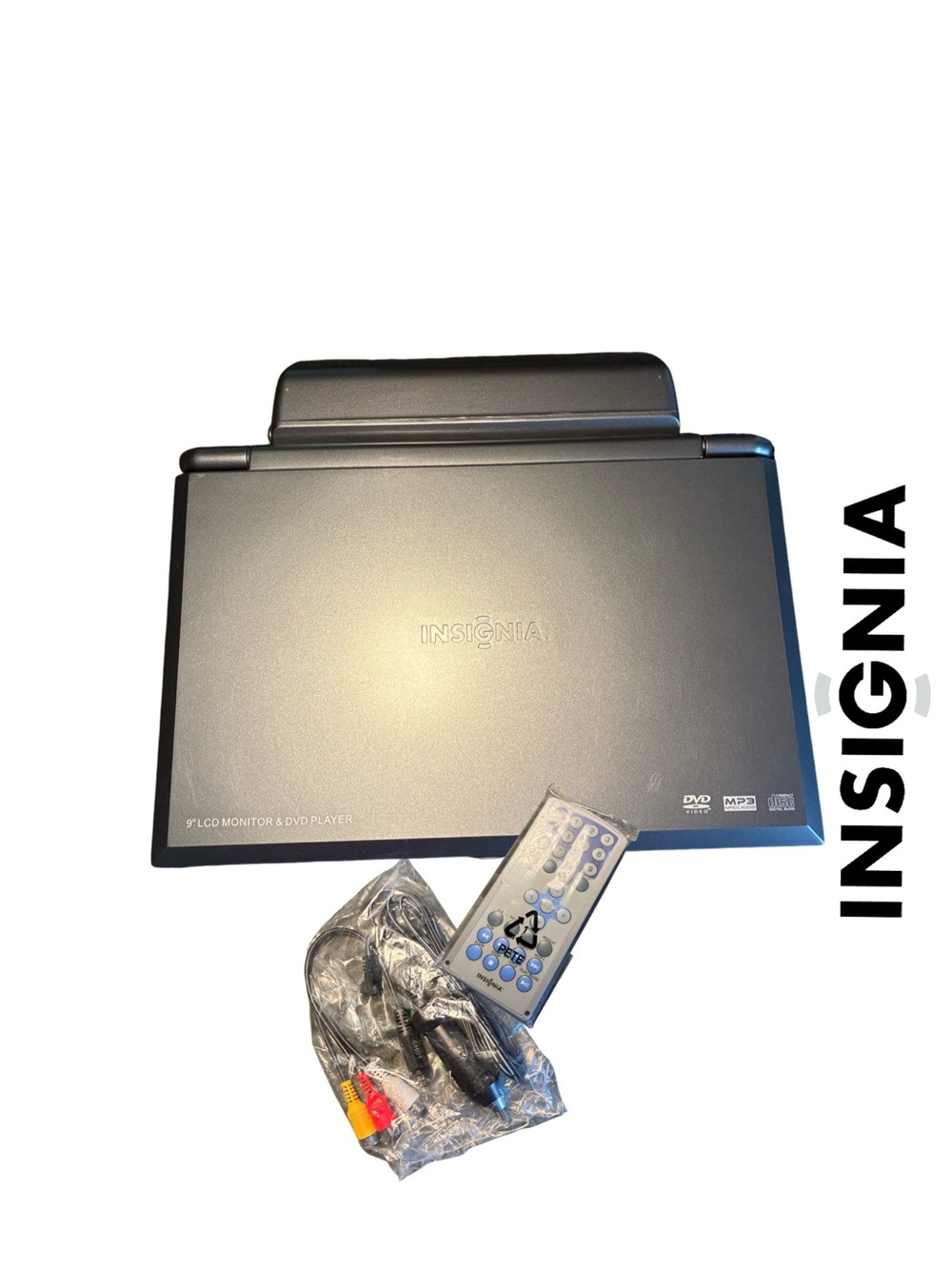 Insignia Legacy 9" Portable LCD DVD Travel/Personal Player - Silver (Like New)